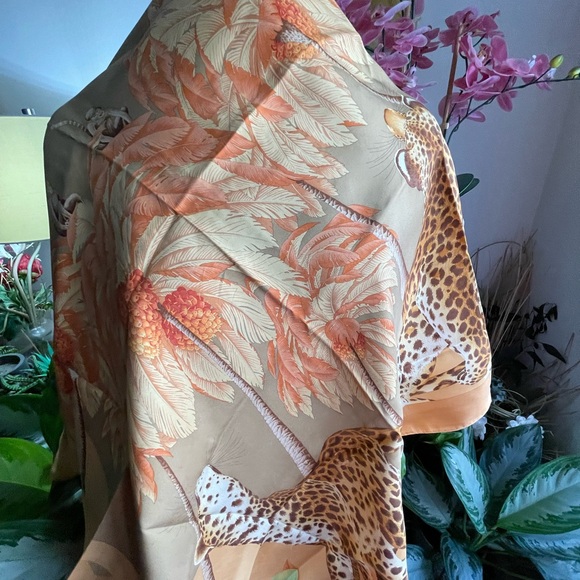 Salvatore Ferragamo Leopard Silk Scarf - Picture 3 of 14